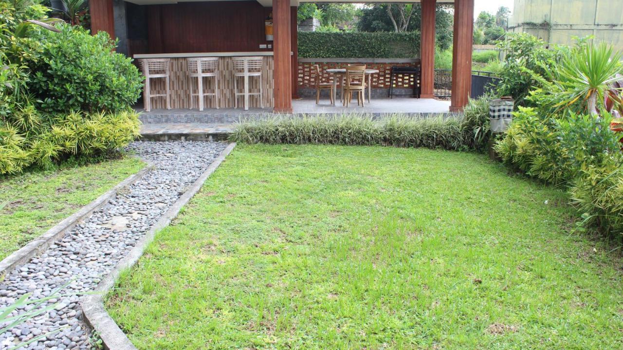 ดาร์รา เรีย วิลลา อูบุด Villa ภายนอก รูปภาพ